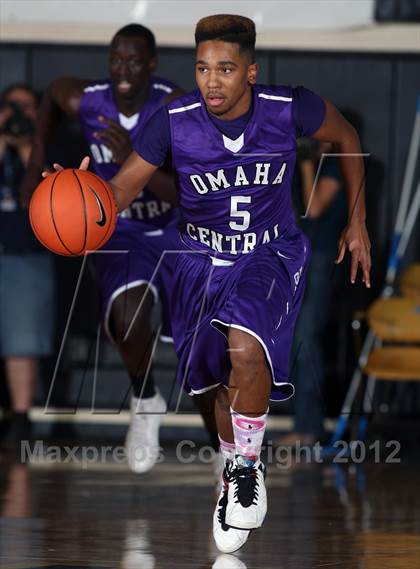Thumbnail 2 in Eagle's Landing vs. Omaha Central (City of Palms Classic) photogallery.