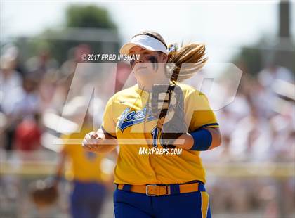 Thumbnail 2 in Osbourn Park vs. Madison (VHSL 6A Final) photogallery.