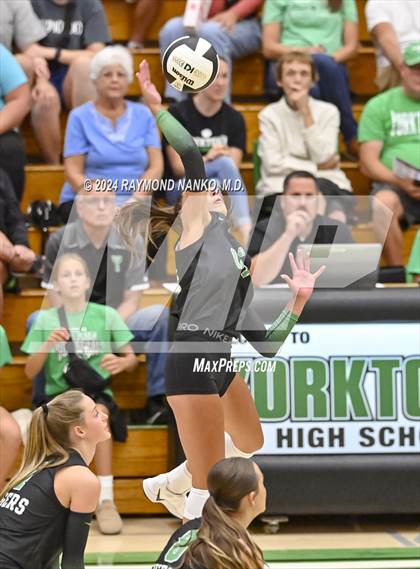 Thumbnail 3 in Westfield @ Yorktown photogallery.
