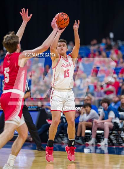 Thumbnail 2 in Holliday vs Ponder (UIL 3A Basketball Semifinal) photogallery.
