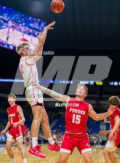 Thumbnail 3 in Holliday vs Ponder (UIL 3A Basketball Semifinal) photogallery.