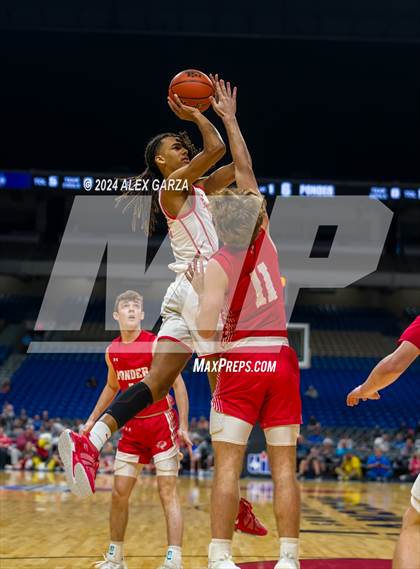 Thumbnail 2 in Holliday vs Ponder (UIL 3A Basketball Semifinal) photogallery.
