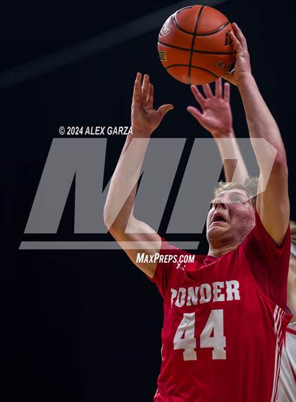 Thumbnail 1 in Holliday vs Ponder (UIL 3A Basketball Semifinal) photogallery.