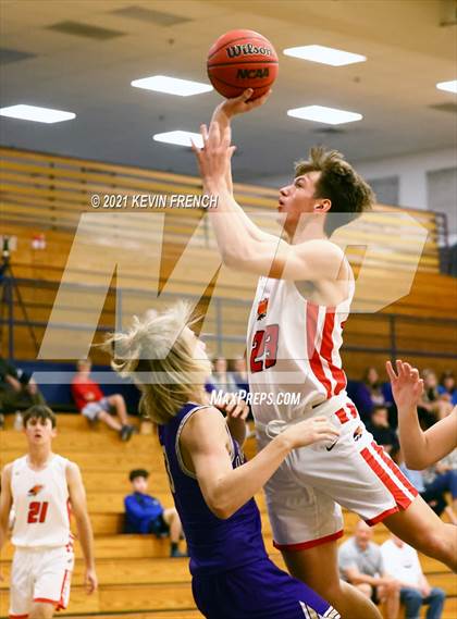 Thumbnail 2 in Chaparral vs Queen Creek (Sunnyslope Hoopsgiving Tournament) photogallery.