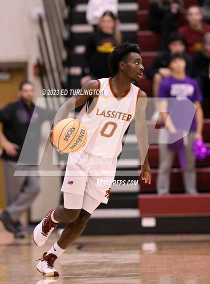 Thumbnail 1 in Walton @ Lassiter photogallery.