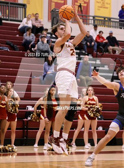 Thumbnail 2 in Walton @ Lassiter photogallery.