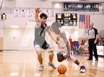 Thumbnail 1 in Walton @ Lassiter photogallery.