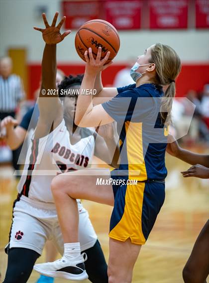 Thumbnail 2 in Clarkston @ Grand Blanc photogallery.