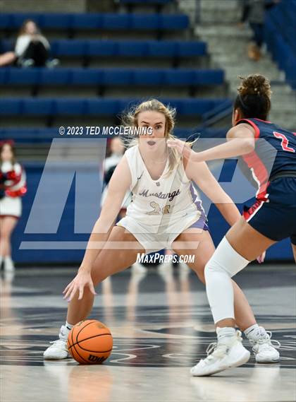 Thumbnail 3 in Central Arkansas Christian vs. Baptist Prep (AAA 3A-5 district first round) photogallery.