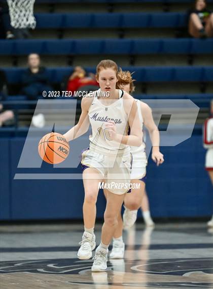 Thumbnail 3 in Central Arkansas Christian vs. Baptist Prep (AAA 3A-5 district first round) photogallery.