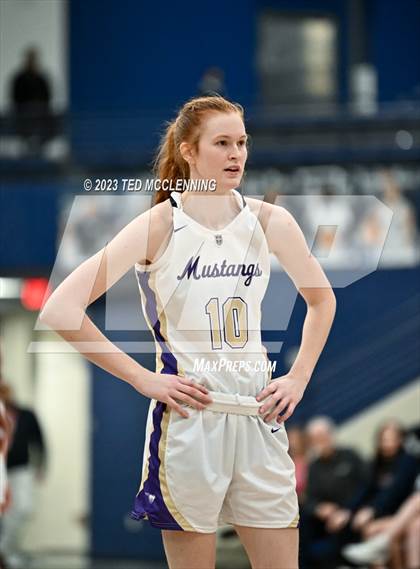 Thumbnail 3 in Central Arkansas Christian vs. Baptist Prep (AAA 3A-5 district first round) photogallery.