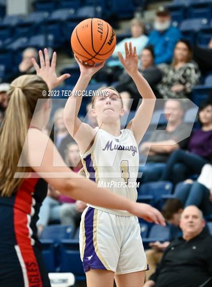 Thumbnail 3 in Central Arkansas Christian vs. Baptist Prep (AAA 3A-5 district first round) photogallery.