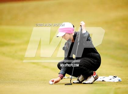 Thumbnail 3 in NCHSAA 8A Finals photogallery.