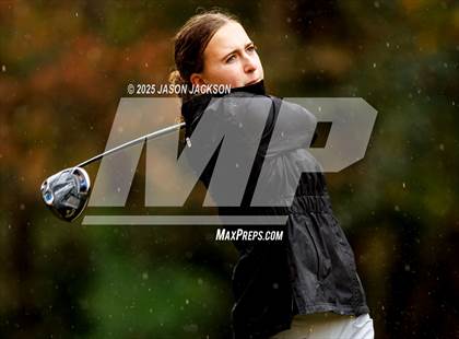 Thumbnail 3 in NCHSAA 8A Finals photogallery.