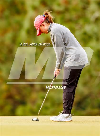 Thumbnail 3 in NCHSAA 8A Finals photogallery.