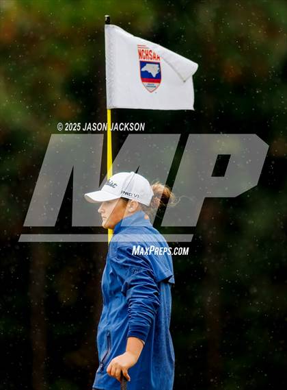 Thumbnail 2 in NCHSAA 8A Finals photogallery.