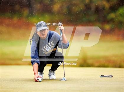 Thumbnail 3 in NCHSAA 8A Finals photogallery.