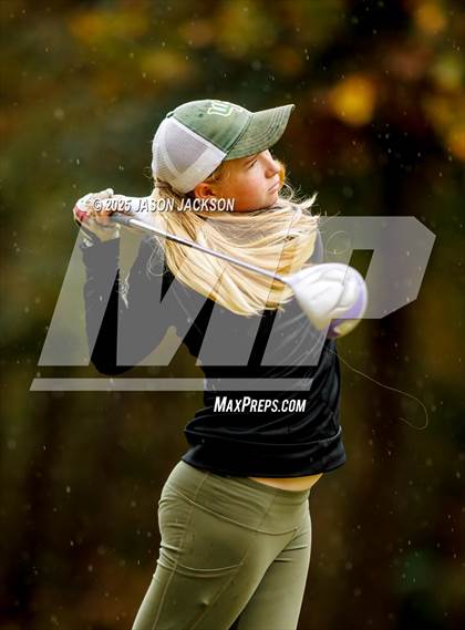 Thumbnail 1 in NCHSAA 8A Finals photogallery.