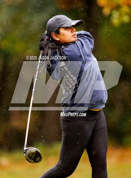 Thumbnail 2 in NCHSAA 8A Finals photogallery.