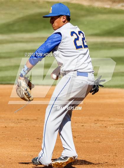 Thumbnail 1 in The Webb Schools vs Avalon photogallery.