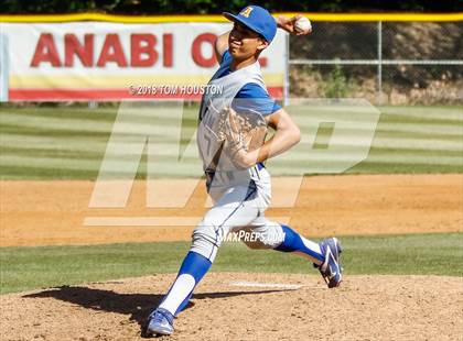 Thumbnail 2 in The Webb Schools vs Avalon photogallery.