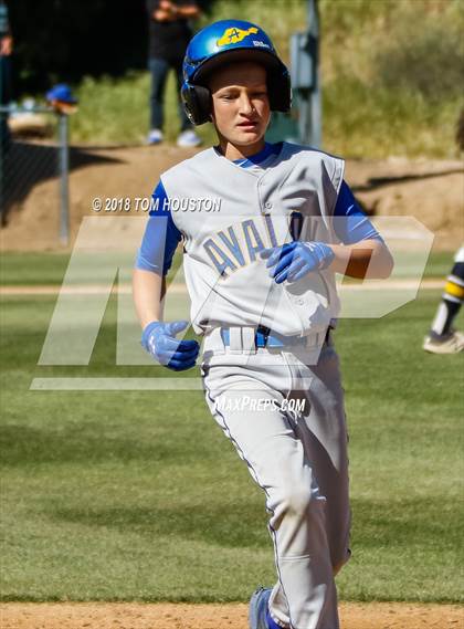 Thumbnail 3 in The Webb Schools vs Avalon photogallery.