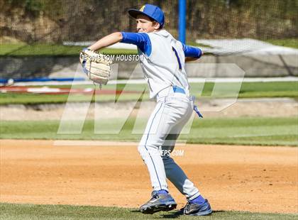 Thumbnail 3 in The Webb Schools vs Avalon photogallery.