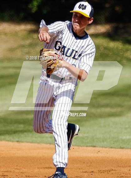 Thumbnail 2 in The Webb Schools vs Avalon photogallery.