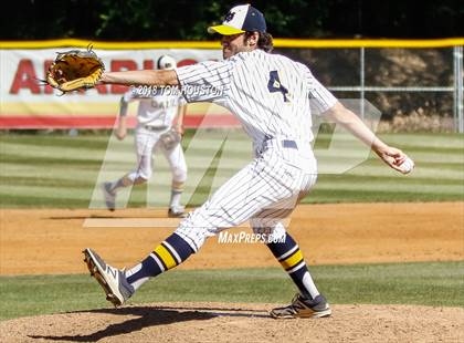 Thumbnail 3 in The Webb Schools vs Avalon photogallery.