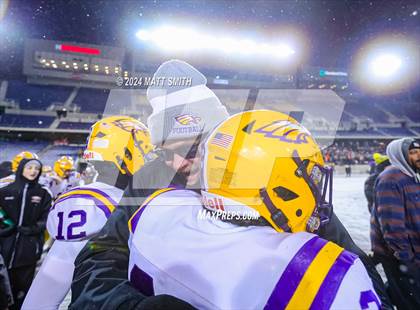 Thumbnail 2 in Avon vs. Anderson (OHSAA Division 2 Final) photogallery.