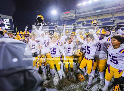 Thumbnail 3 in Avon vs. Anderson (OHSAA Division 2 Final) photogallery.