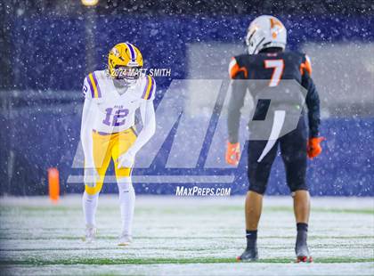 Thumbnail 3 in Avon vs. Anderson (OHSAA Division 2 Final) photogallery.