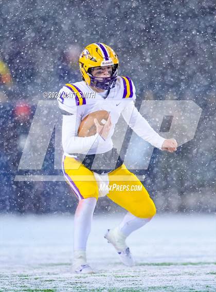 Thumbnail 1 in Avon vs. Anderson (OHSAA Division 2 Final) photogallery.