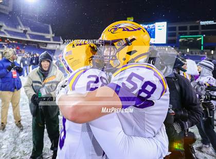 Thumbnail 2 in Avon vs. Anderson (OHSAA Division 2 Final) photogallery.