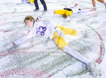 Thumbnail 3 in Avon vs. Anderson (OHSAA Division 2 Final) photogallery.