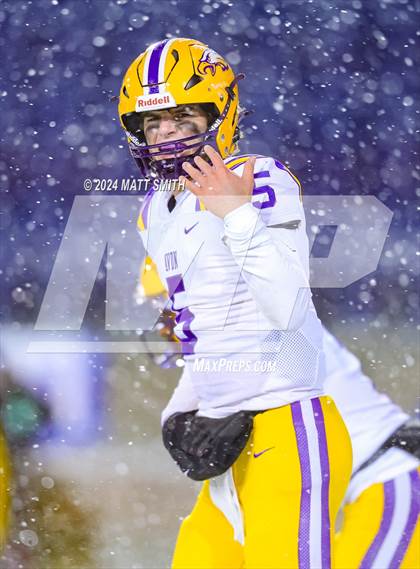 Thumbnail 1 in Avon vs. Anderson (OHSAA Division 2 Final) photogallery.