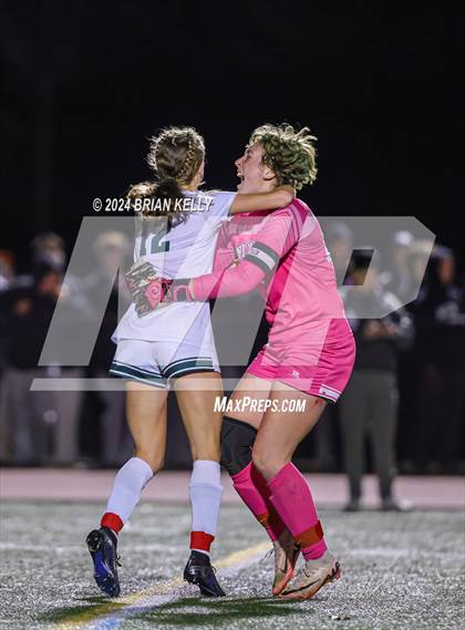 Thumbnail 3 in Norwell vs Nipmuc Regional (MIAA Division 3 Semifinal) photogallery.