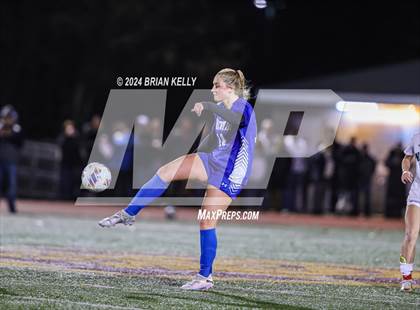 Thumbnail 3 in Norwell vs Nipmuc Regional (MIAA Division 3 Semifinal) photogallery.