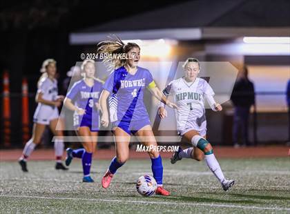 Thumbnail 3 in Norwell vs Nipmuc Regional (MIAA Division 3 Semifinal) photogallery.