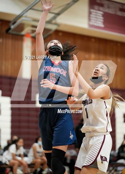 Thumbnail 2 in Lynbrook @ Piedmont Hills photogallery.