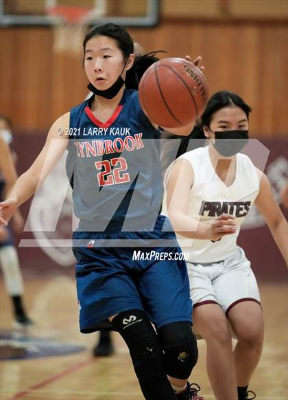 Thumbnail 2 in Lynbrook @ Piedmont Hills photogallery.