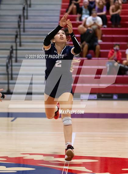 Thumbnail 3 in King @ Great Oak photogallery.