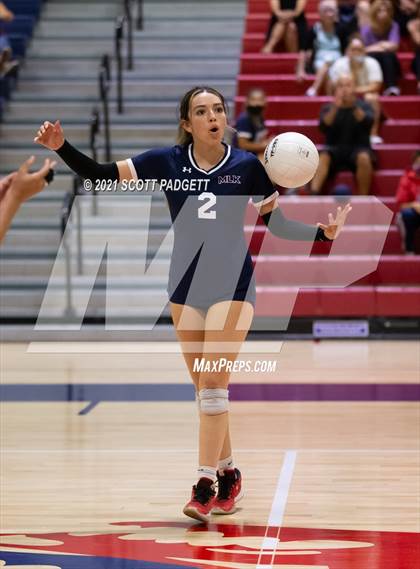 Thumbnail 2 in King @ Great Oak photogallery.