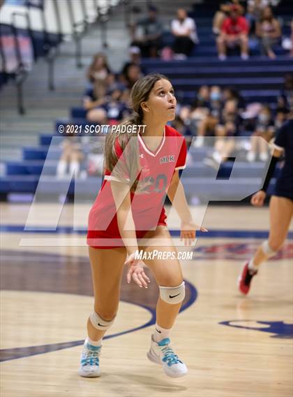 Thumbnail 3 in King @ Great Oak photogallery.