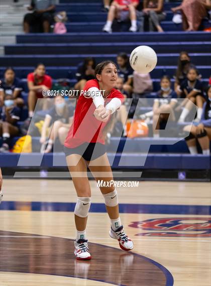 Thumbnail 1 in King @ Great Oak photogallery.
