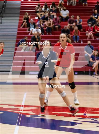 Thumbnail 2 in King @ Great Oak photogallery.