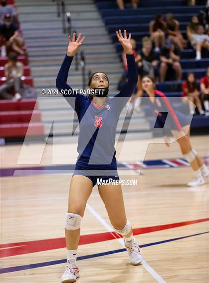 Thumbnail 3 in King @ Great Oak photogallery.