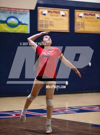 Thumbnail 3 in King @ Great Oak photogallery.