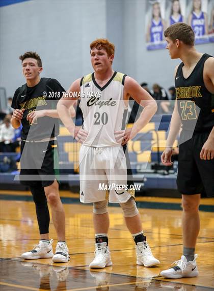Thumbnail 1 in Clyde vs Benbrook photogallery.
