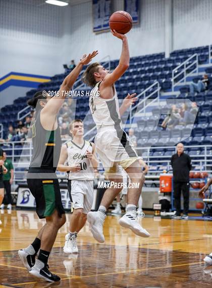 Thumbnail 1 in Clyde vs Benbrook photogallery.